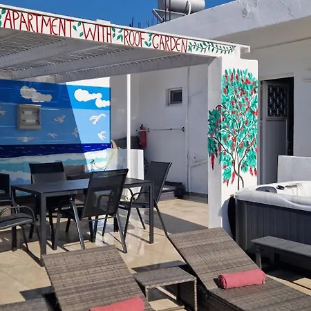 Stergios View With Jacuzzi Διαμέρισμα *